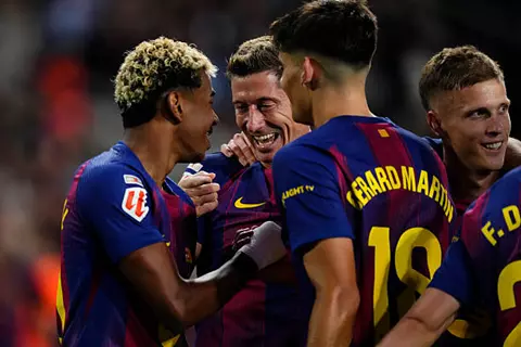 تشكيل برشلونة.. يامال أساسيا ضد باريس سان جيرمان